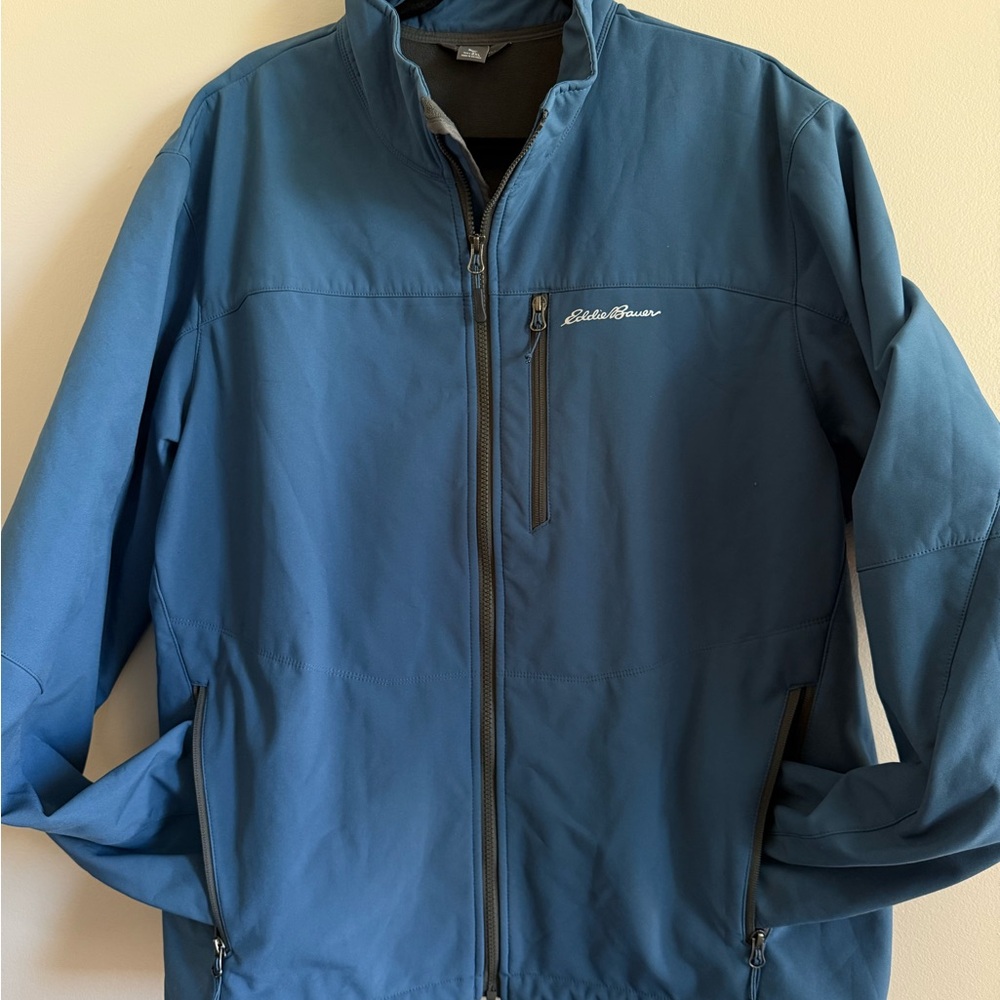 Eddie Bauer Men's Deep Blue Windbreaker
